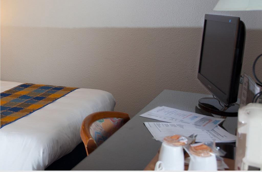 Hotel Air Plus Ορλί Δωμάτιο φωτογραφία